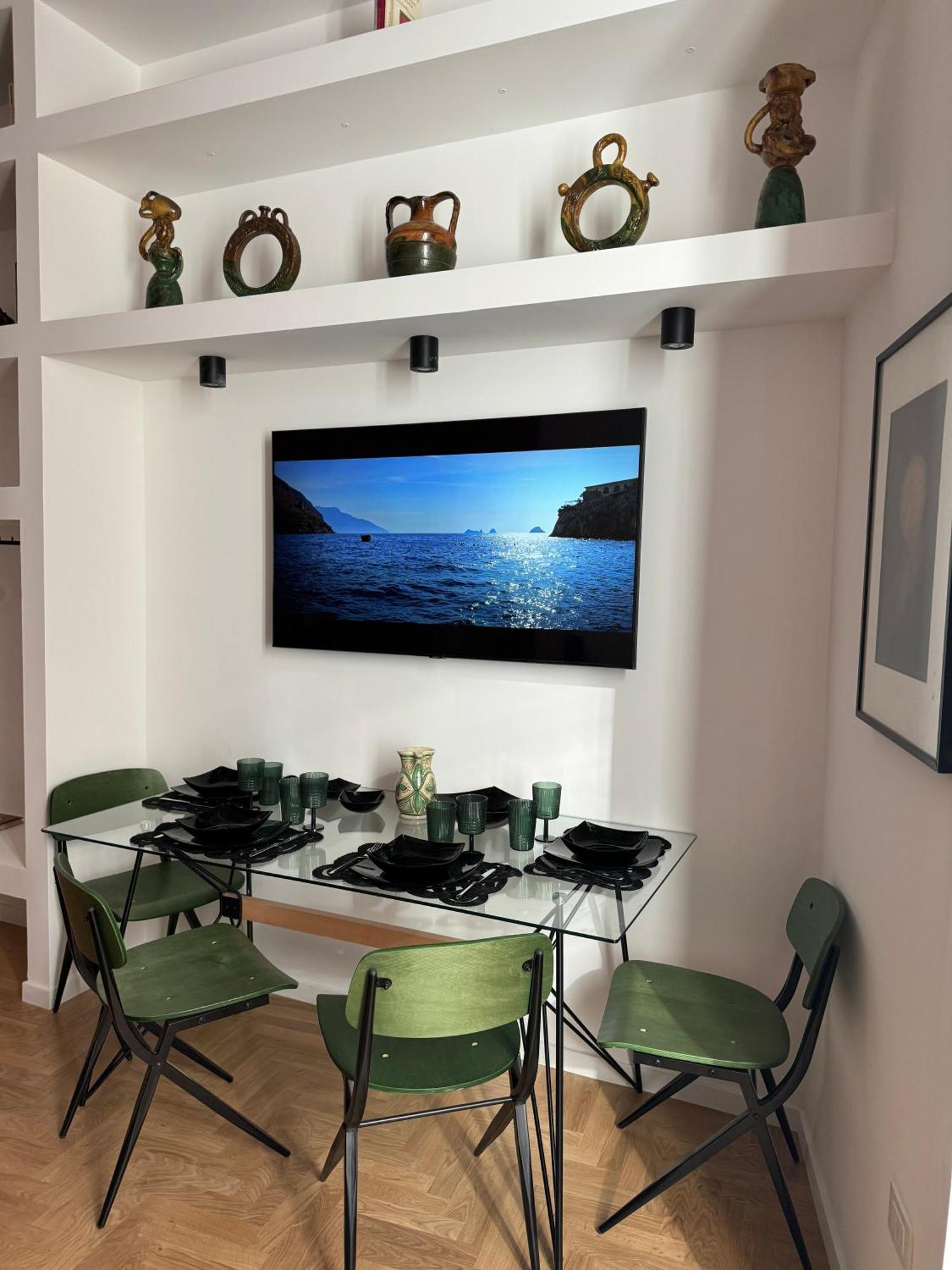 Alma De Chiaja - Design Suites & Apartments Naples Exterior photo