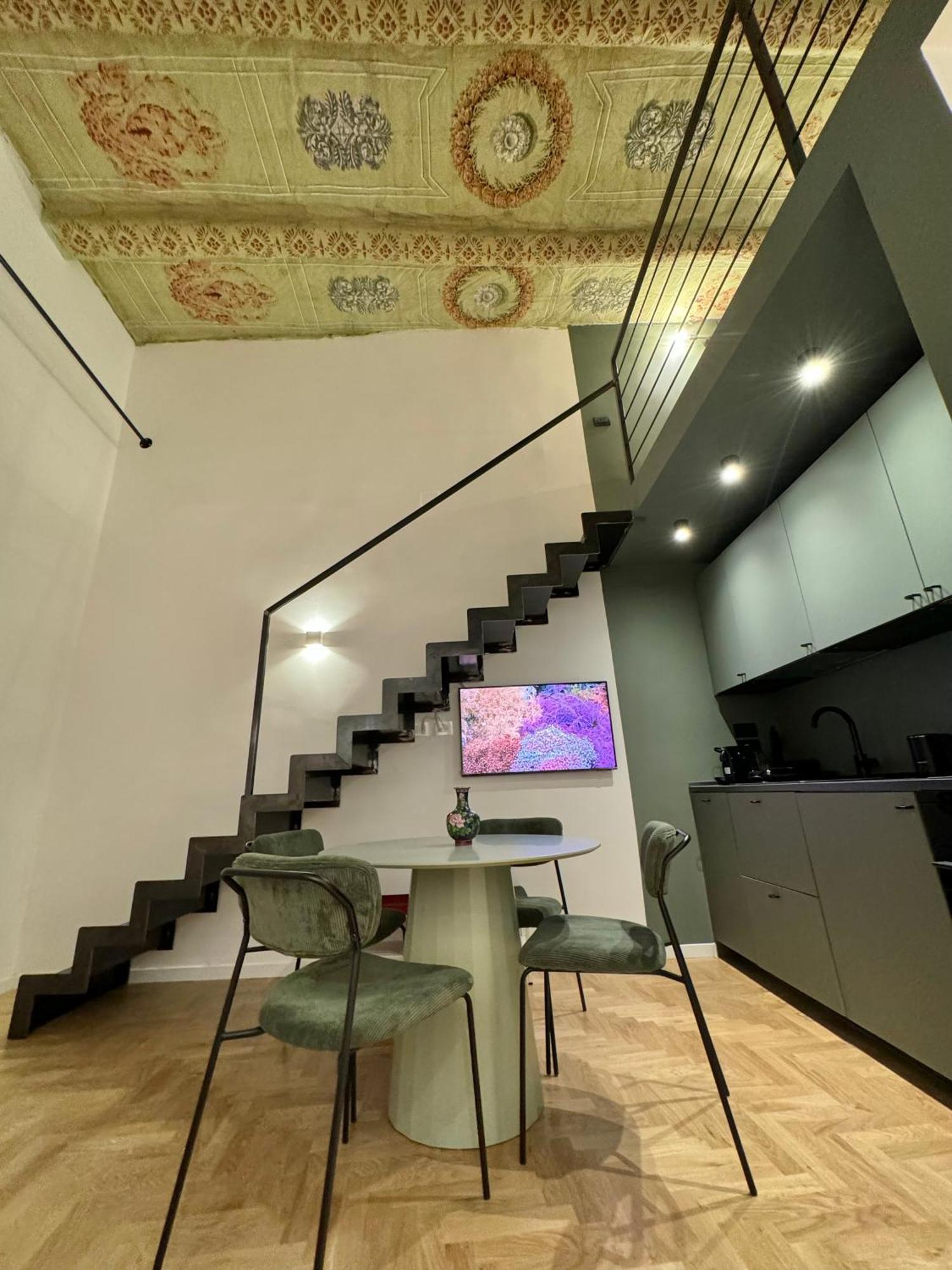 Alma De Chiaja - Design Suites & Apartments Naples Exterior photo