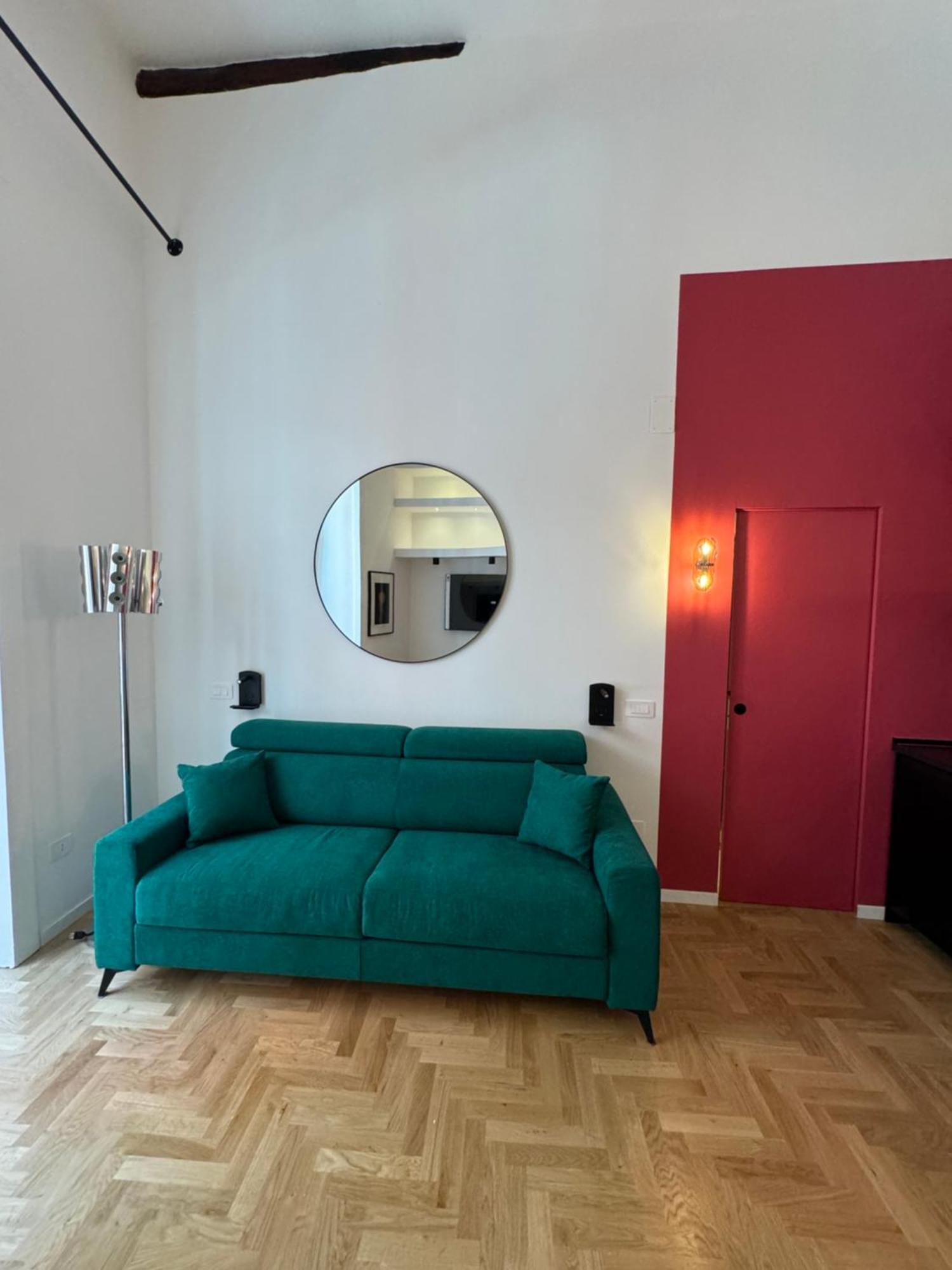 Alma De Chiaja - Design Suites & Apartments Naples Exterior photo