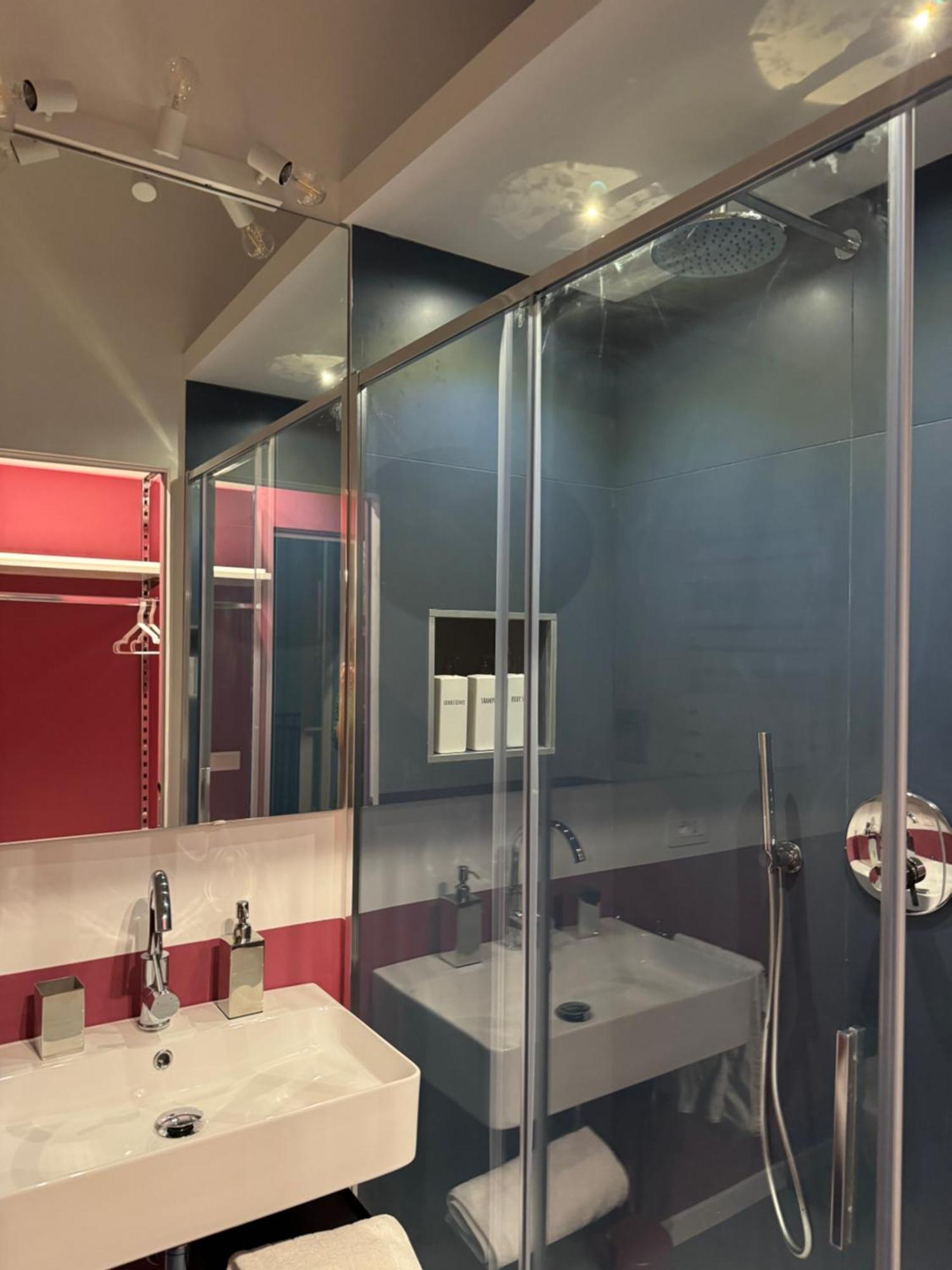 Alma De Chiaja - Design Suites & Apartments Naples Exterior photo